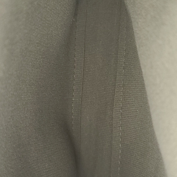 Elizabeth Arden New York Clutch - Picture 3 of 6